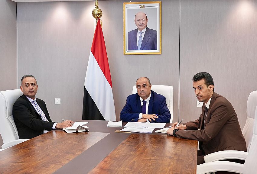 استمرارا وتواصلا لانجازاته .. رئيس الوزراء سالم صالح بن بريك يعقد مباحثات مع صندوق النقد الدولي وهذا ماجاء في المباحثات