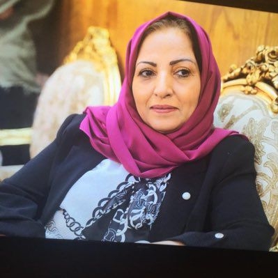 ناشطة يمنية توجه رسالة نارية الى الحوثيين وتؤكد بان هذا الامر حادث لامحالة (نصيحة اكليلة يمانية]