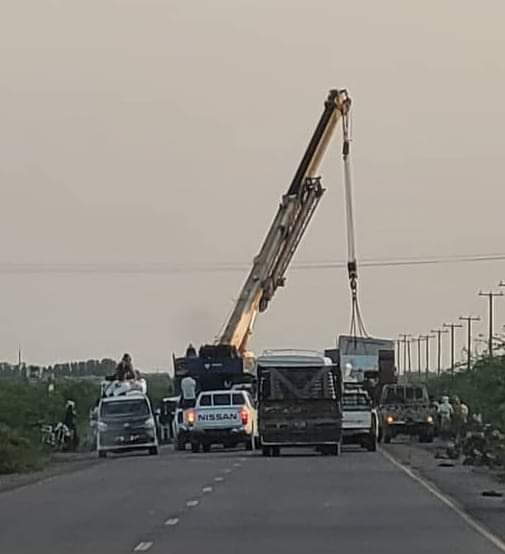 نجـاة العميد طـارق صـالح، نائب رئيس المجلس الرئاسي قائد قوات المقاومة الوطنية من حادث مروري في الساحل الغربي(صورة)