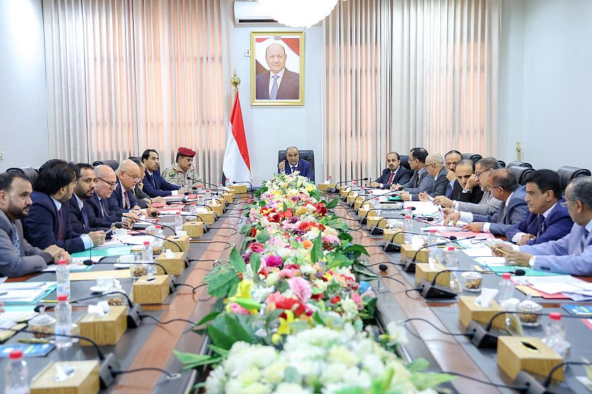 لمعالجة أزمة الكهرباء في عدن .. مجلس الوزراء يقر في اجتماع استثنائي حزمة من الإجراءات العاجلة 