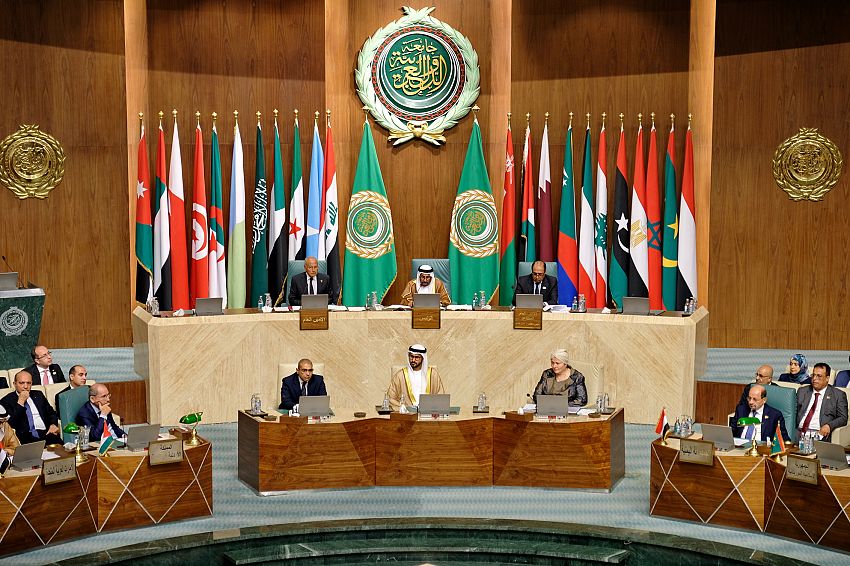 في القرارات الصادرة عن الدورة .. جامعة الدول العربية تؤكد دعم اليمن ووحدته وسيادته وتعزيز دور الحكومة في تحقيق الاستقرار