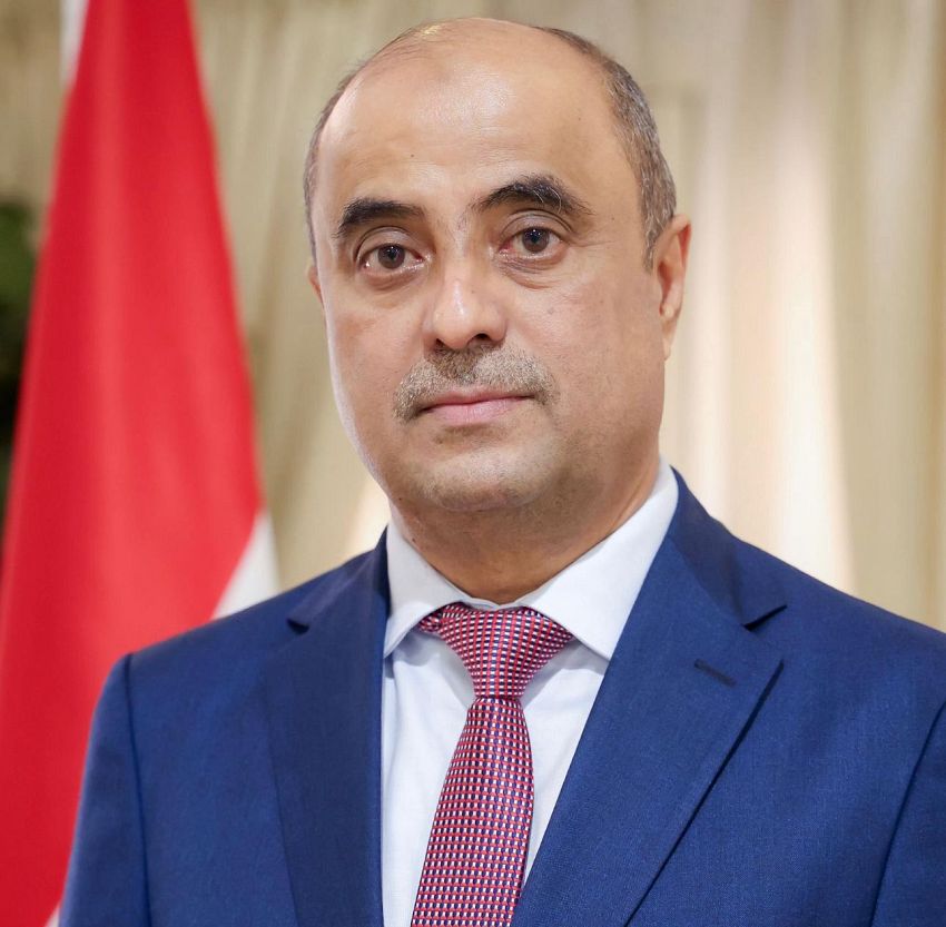 بعد مشاركته في القمة العالمية الثانية للتنمية الاجتماعية وعقد عدد من اللقاءات ..رئيس الوزراء اليمني سالم صالح بن بريك يختتم زيارته إلى قطر 