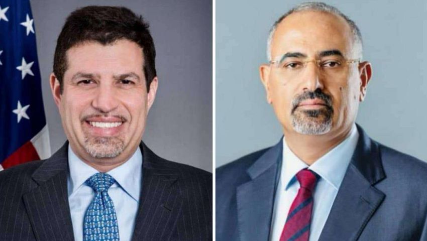 عبر تقنية الاتصال المرئي .. اللواء الزُبيدي يبحث مع السفير الامريكي سُبل دعم مسار الإصلاحات والتعافي الاقتصادي