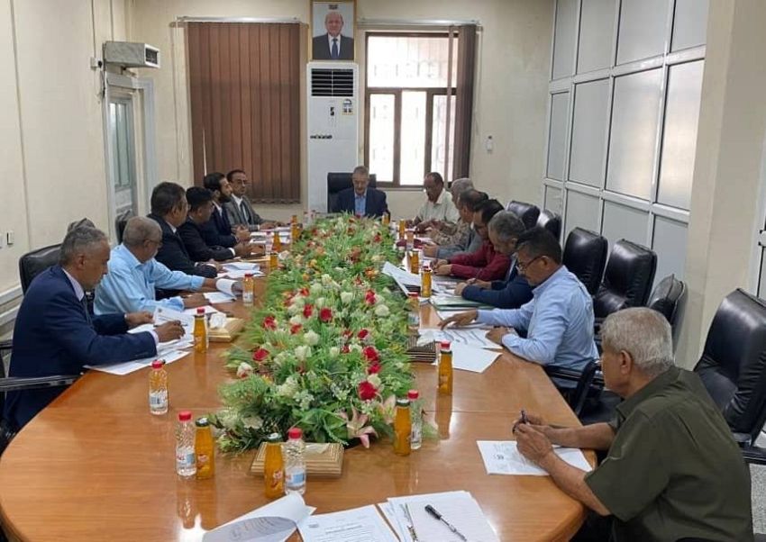بالعاصمة المؤقتة عدن .. اللجنة الفنية المساعدة للجنة العليا لمتابعة تنفيذ خطة أولويات الإصلاحات الاقتصادية الشاملة تعقد اجتماعها