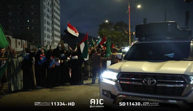 صحفي يمني يكشف حسب مصادر مطلعة الهدف من زيارة الفريق العسكري السعودي الاماراتي الى عدن 