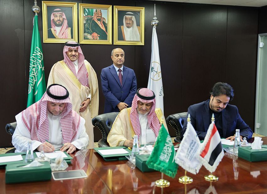 استمرارا للاصلاحات الحكومية في اليمن ..حراك حكومي يقوم به رئيس الوزراء سالم صالح بن بريك 