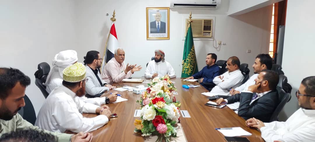 الدكتور مختار الرباش يرأس اجتماع في مكة المكرمة يناقش ترتيبات الإسكان والإعاشة واللياقة الطبية لموسم الحج للعام 1447هـ 