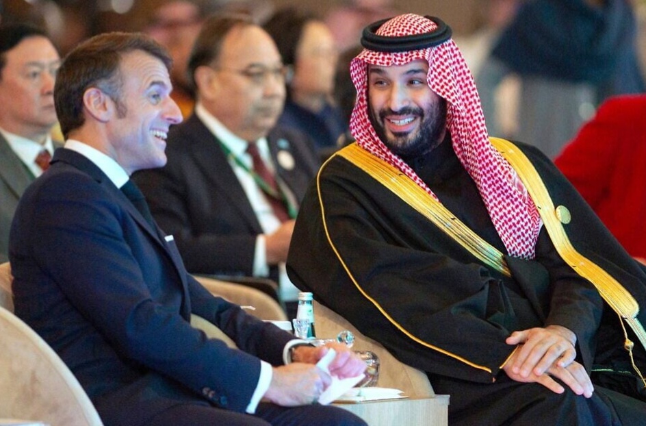لواقع فرضته السعودية العظمى في تثبيت الحق الفلسطيني شاهد ماكتبه المحلل السياسي والكاتب السعودي المعروف ياسين سالم عن ذلك  