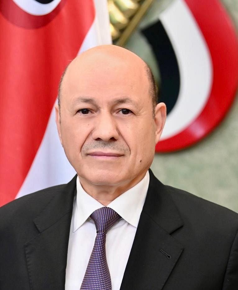 متجها الى السعودية لبحث عدد من القضايا ومنها دعم اقتصادي وخدمي .. الرئيس العليمي يغادر عدن 