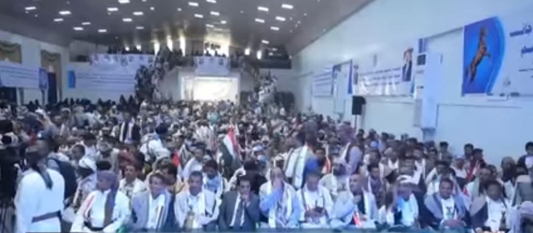 جماهير حاشدة وحفل جماهيري كبير .. المؤتمر الشعبي العام يحتفل بالذكرى الثالثة والأربعين لتأسيسه بمحافظة مأرب 