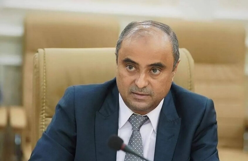 خلال كلمة له .. رئيس الوزراء اليمني سالم صالح بن بريك يشيد بدولة الامارات ودعمها لليمن 