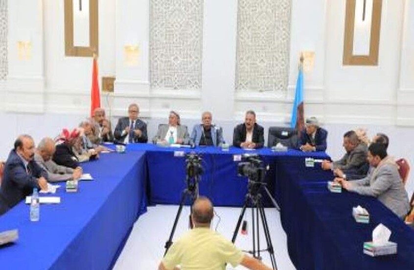 اليمن .. صنعاء .. تجريد أحمد علي عبدالله صالح من عضوية المؤتمر المؤتمر الشعبي العام في صنعاء بعد ضغوط حوثية مارستها الجماعة 