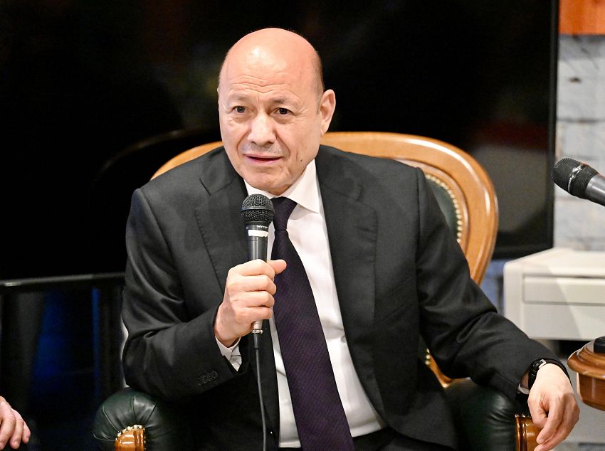 الرئيس العليمي يؤكد في معهد الاستشراق بروسيا ان التمدد الإيراني تهديد للتوازن والسلم والامن الدوليين