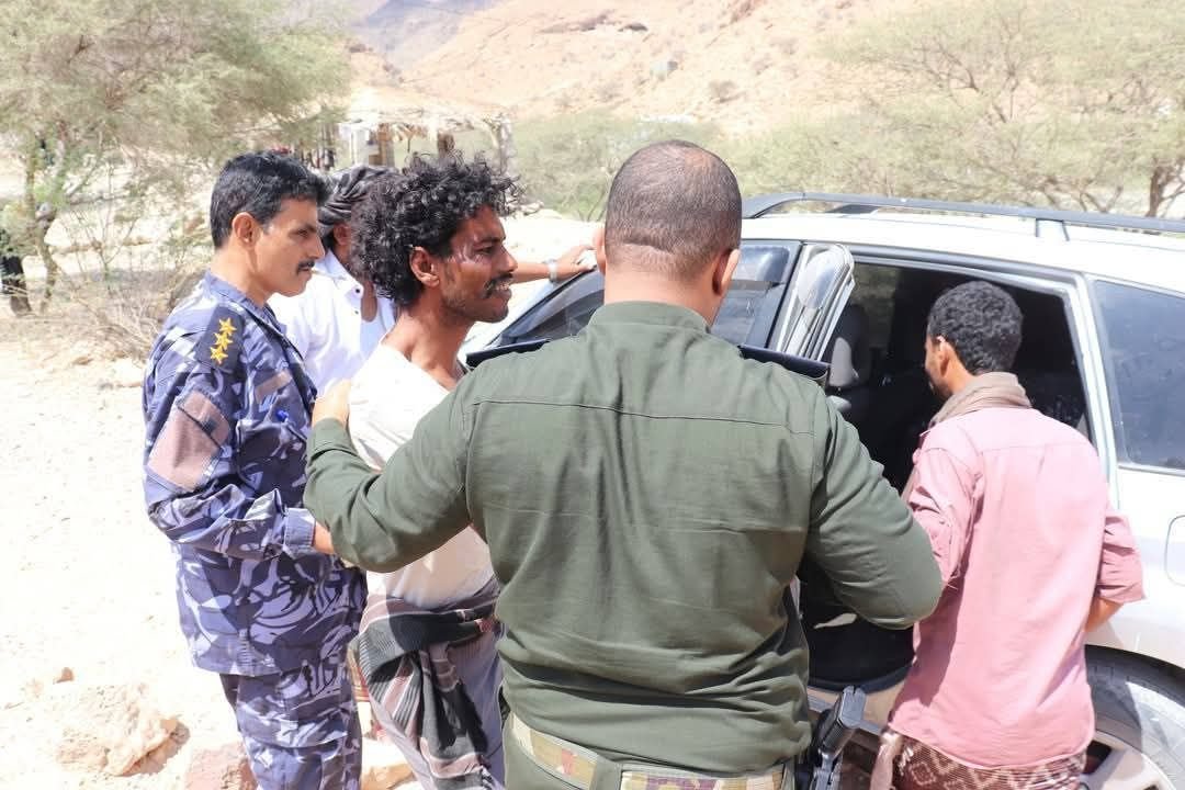 فتحي بن لزرق يكشف عن حقيقة تنفيذ سلطة القانون في محافظة حضرموت وكيف تم التعامل مع قضية بائع الآيسكريم شاهد ما قاله