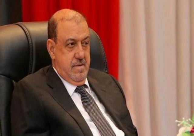 مصدر برلماني: البركاني يشكل لجنة برلمانية مناطقية لتغطية فضيحة مجموعة هائل سعيد