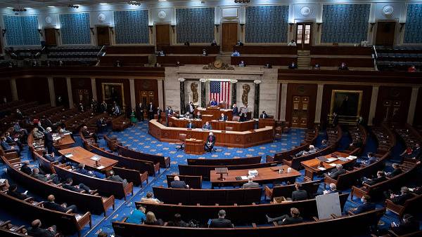 مجلس الشيوخ الأميركي يحث إدارة بايدن على دعم مؤتمر جديد للمانحين بشأن اليمن