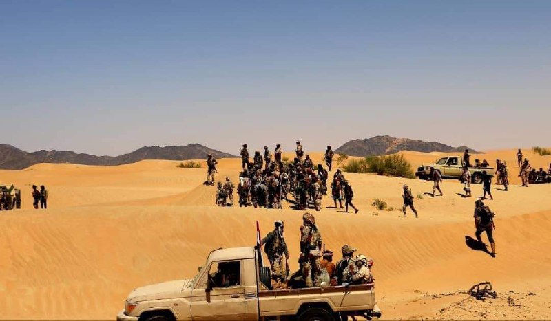 صحيفة: مليشيا الحوثي تحقق تقدمات كبيرة جنوبي مدينة مأرب وتسيطر على معسكر اللواء 117 مشاة باتجاه منطقة صحراوية ممتدة حتى حقول النفط والغاز في صافر إثر معارك هي الأعنف خاضتها مع القوات الحكومية