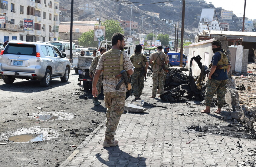 مصدر: سقوط 6 جنود يمنيين بين قتيل وجريح جراء هجوم مزدوج لـ"القاعدة" في محافظة شبوة