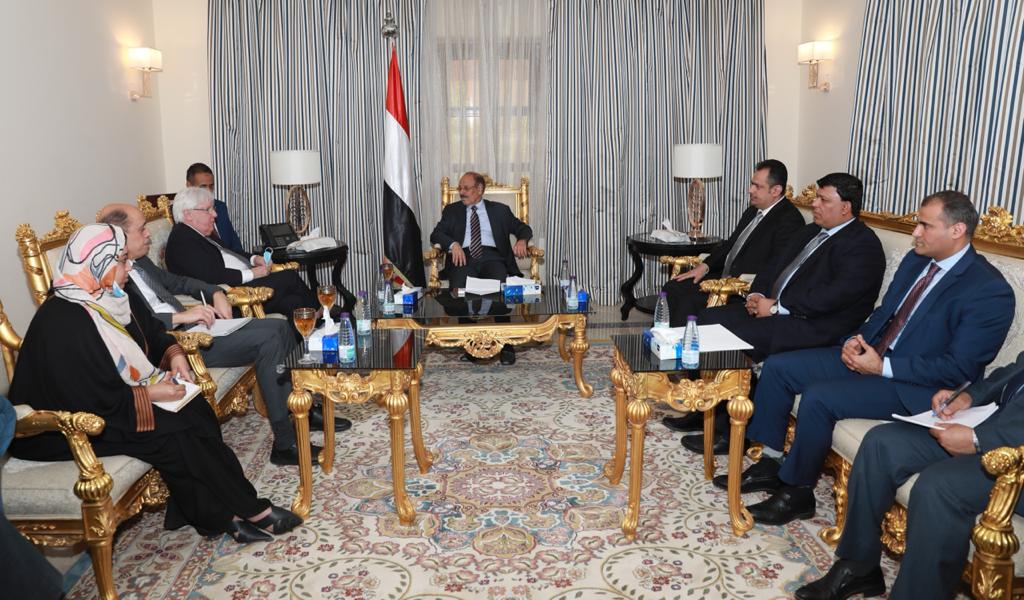 نائب رئيس الجمهورية يلتقي المبعوث الأممي إلى اليمن