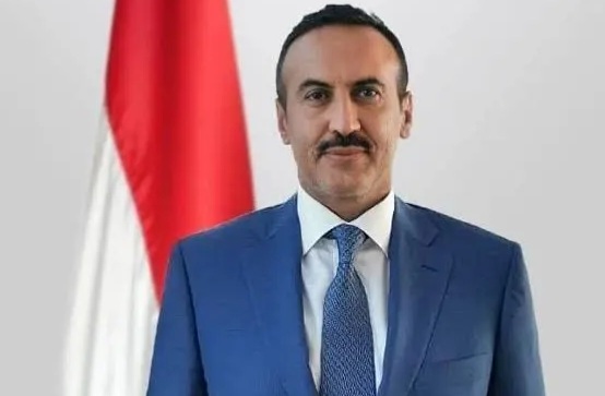 بعد عودة الاوضاع في محافظتي حضرموت والمهرة لسابق عهدها .. نجل الرئيس اليمني السابق احمد علي عبدالله صالح يخرج من صمته بهذا التصريح