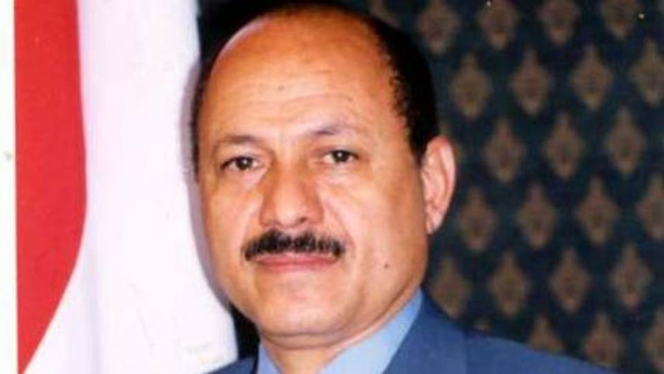 خائن ومتلون.. تقرير يسلط الضوء على التاريخ الأسود لـ ’’رشاد العليمي’’..