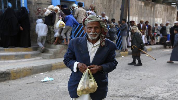 الأغذية العالمي: الجوع يدفع عائلات باليمن إلى أكل أوراق الشجر