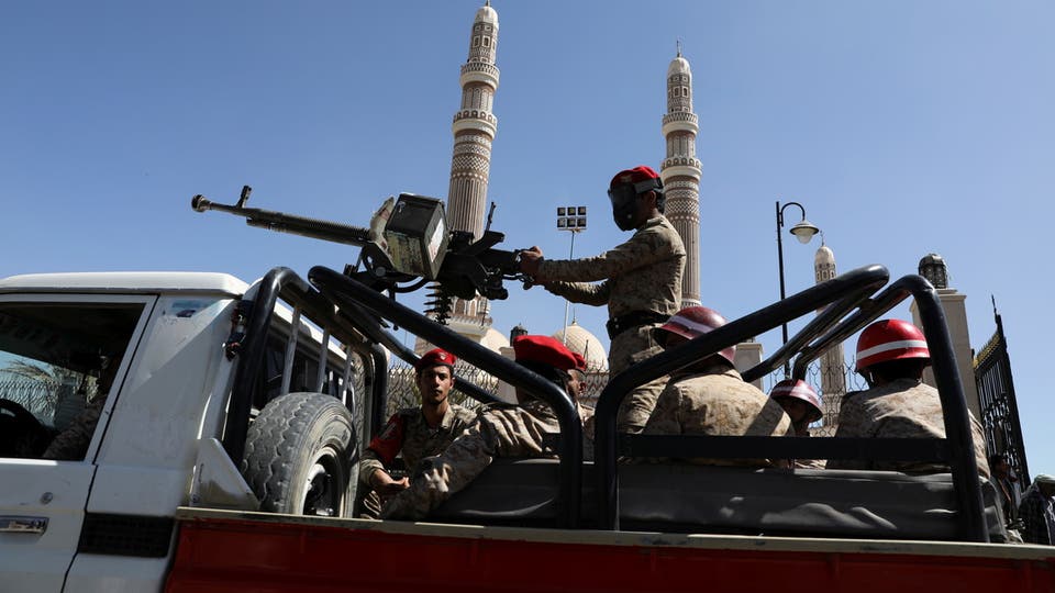 المليشيا الحوثية تنشيء بورصة ايرانيه في صنعاء والحكومة اليمنية تحذر