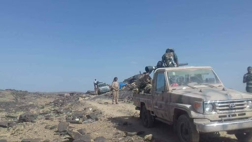 الجيش اليمني يستعيد مواقع في جبهة قانية بالبيضاء ومقتل عشرات الحوثيين