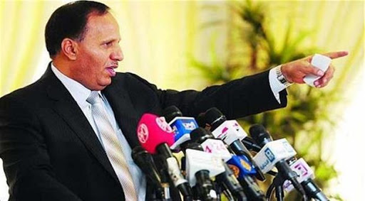 في اول رد على بيان مجلس النواب جباري يتسأءل من امريكا من هو المصدر المسئول في البرلمان، ان لم يكن سلطان البركاني فهو السفير السعودي محمد سعيد آل جابر