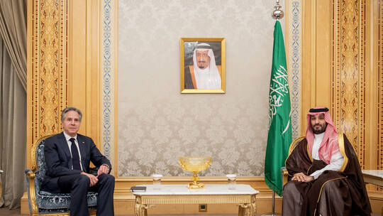 الخارجية الأمريكية تصدر بيانا بشأن مباحثات الأمير محمد بن سلمان وأنتوني بلينكن في الرياض وهذا ماجاء فيه 
