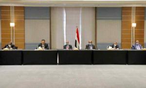لماذا ترأس البركاني اجتماع بهيئة مستشاري رئيس الجمهورية والحكومة  بغياب نائب الرئيس هل هي صدفة ام السباق نحو كرسي الرئاسة وما دور رئيس الوزراء في ذلك ؟  تفاصيل حصرية